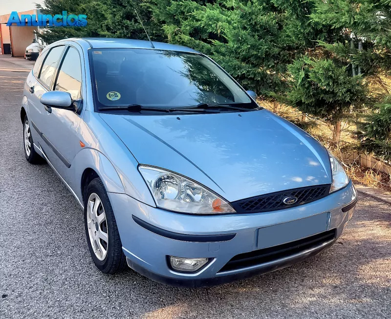 ford focus 1. 6 i 100 cv ghia 5 puertas impecable